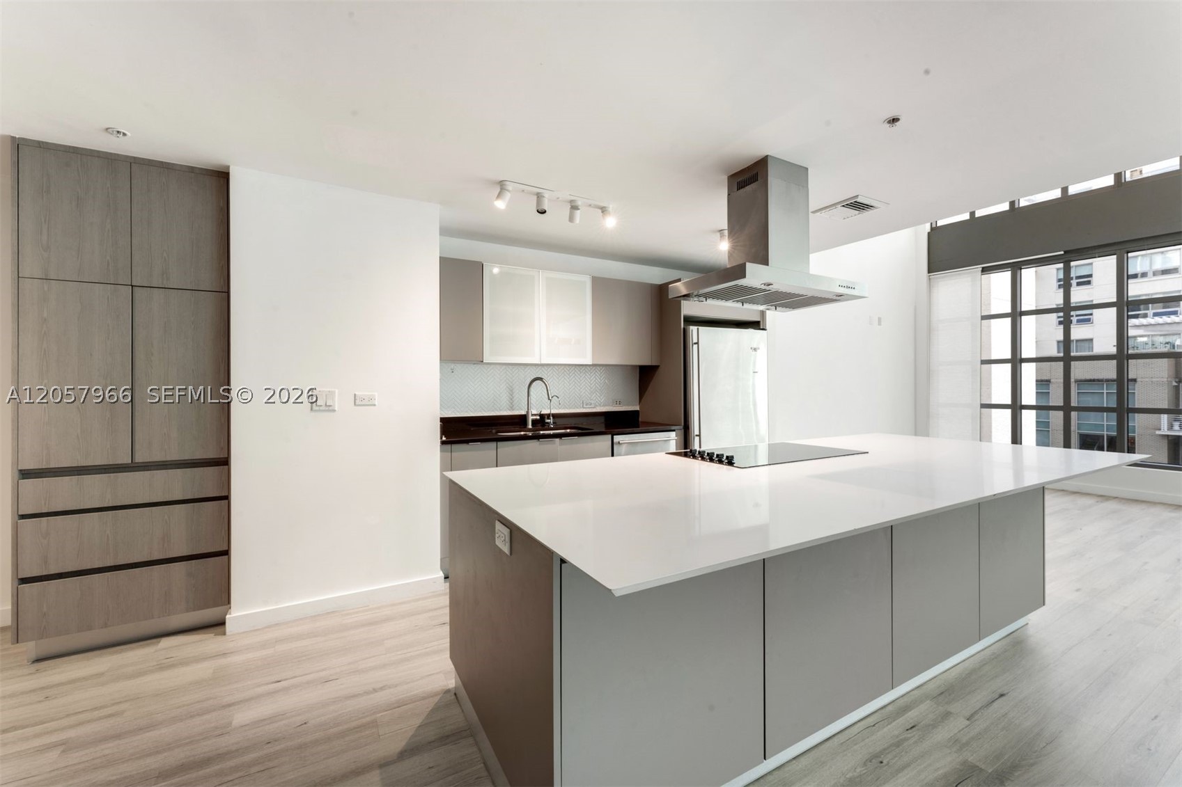 image 4 Midtown51