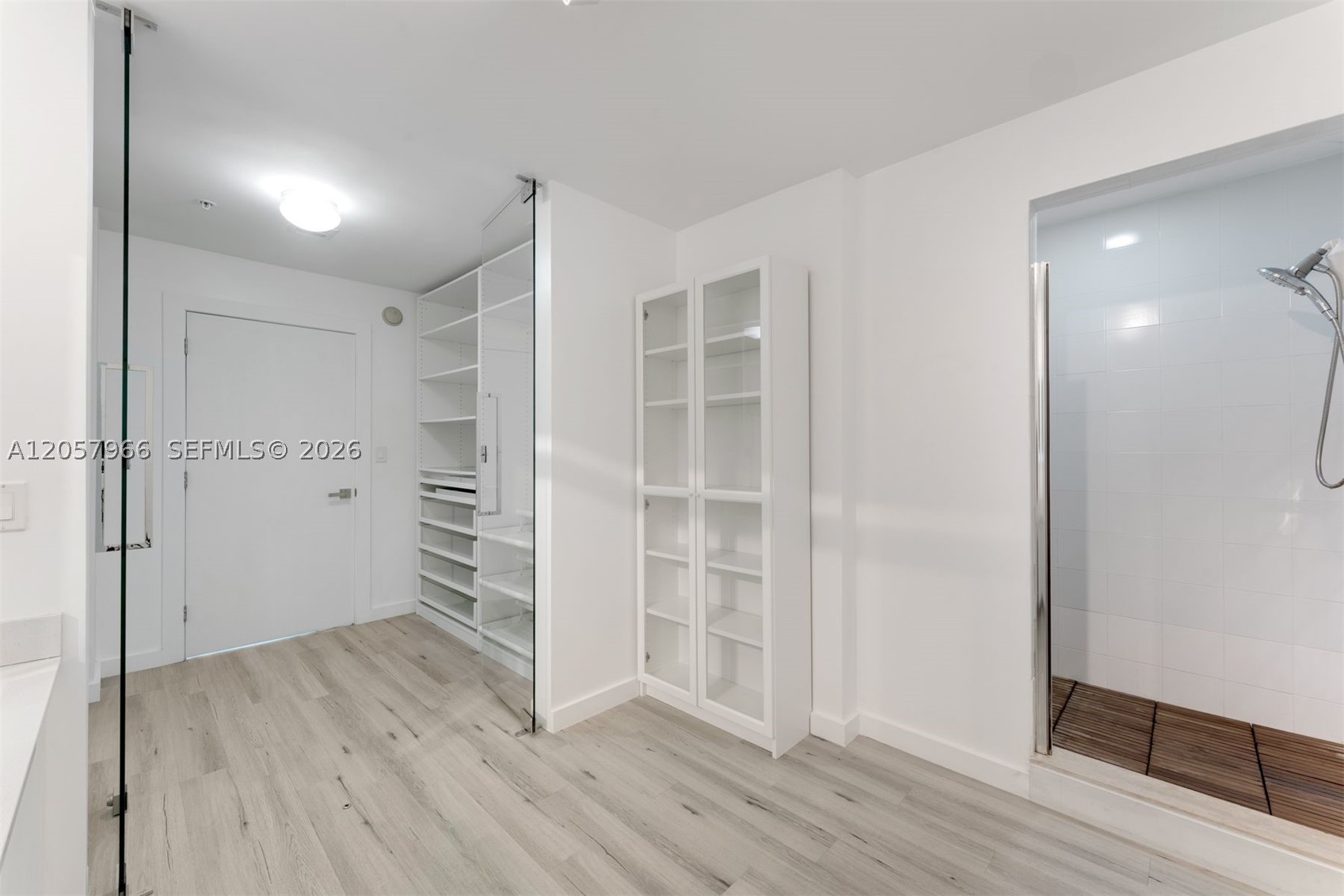 image 4 Midtown54