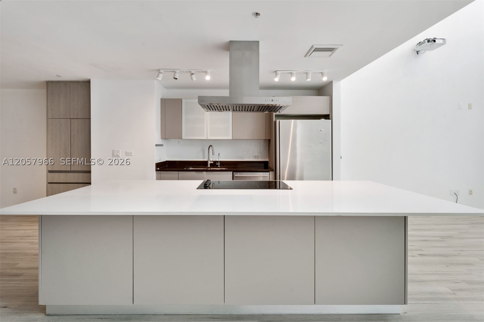 image 4 Midtown5