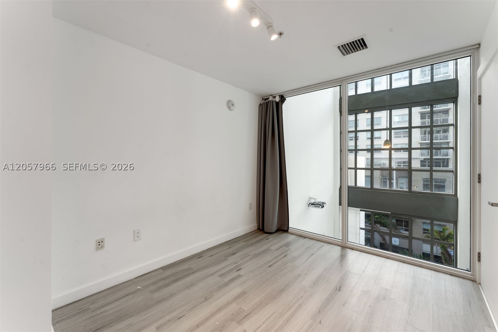 image 4 Midtown6