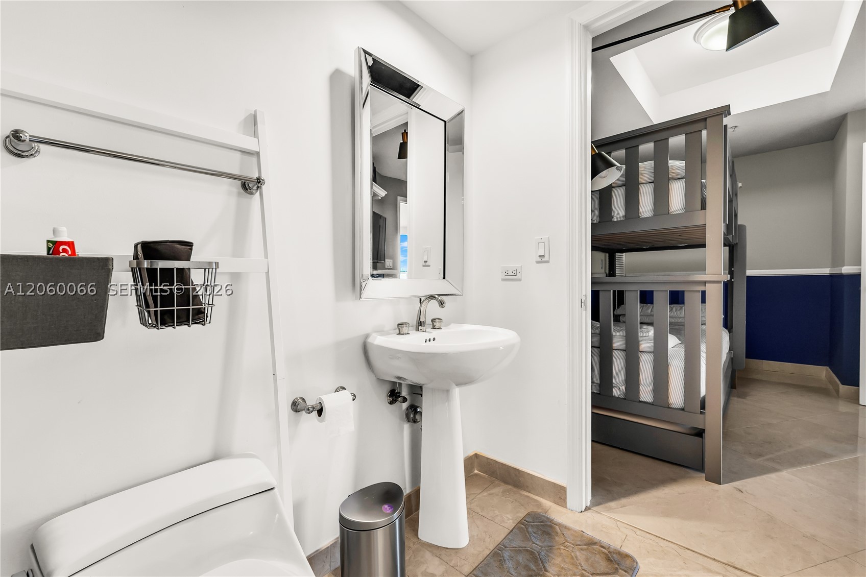 848 Brickell Key Dr #1102 Miami, FL 33131