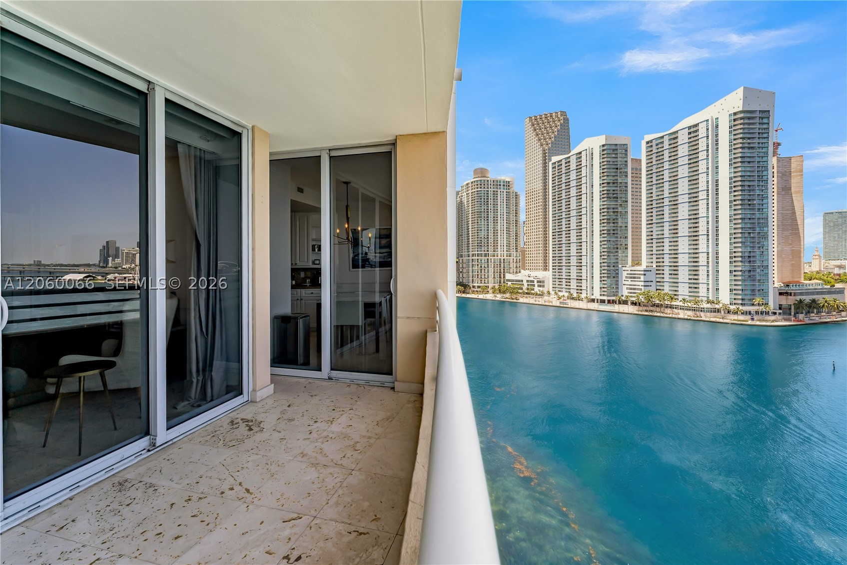 848 Brickell Key Dr #1102 Miami, FL 33131
