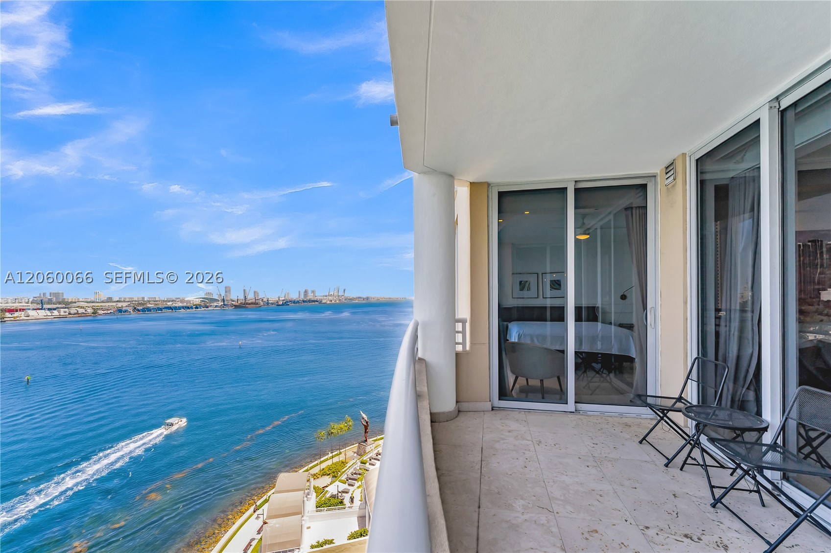 848 Brickell Key Dr #1102 Miami, FL 33131