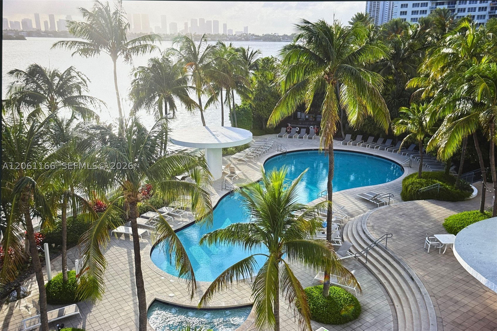 image The Waverly at South Beach19