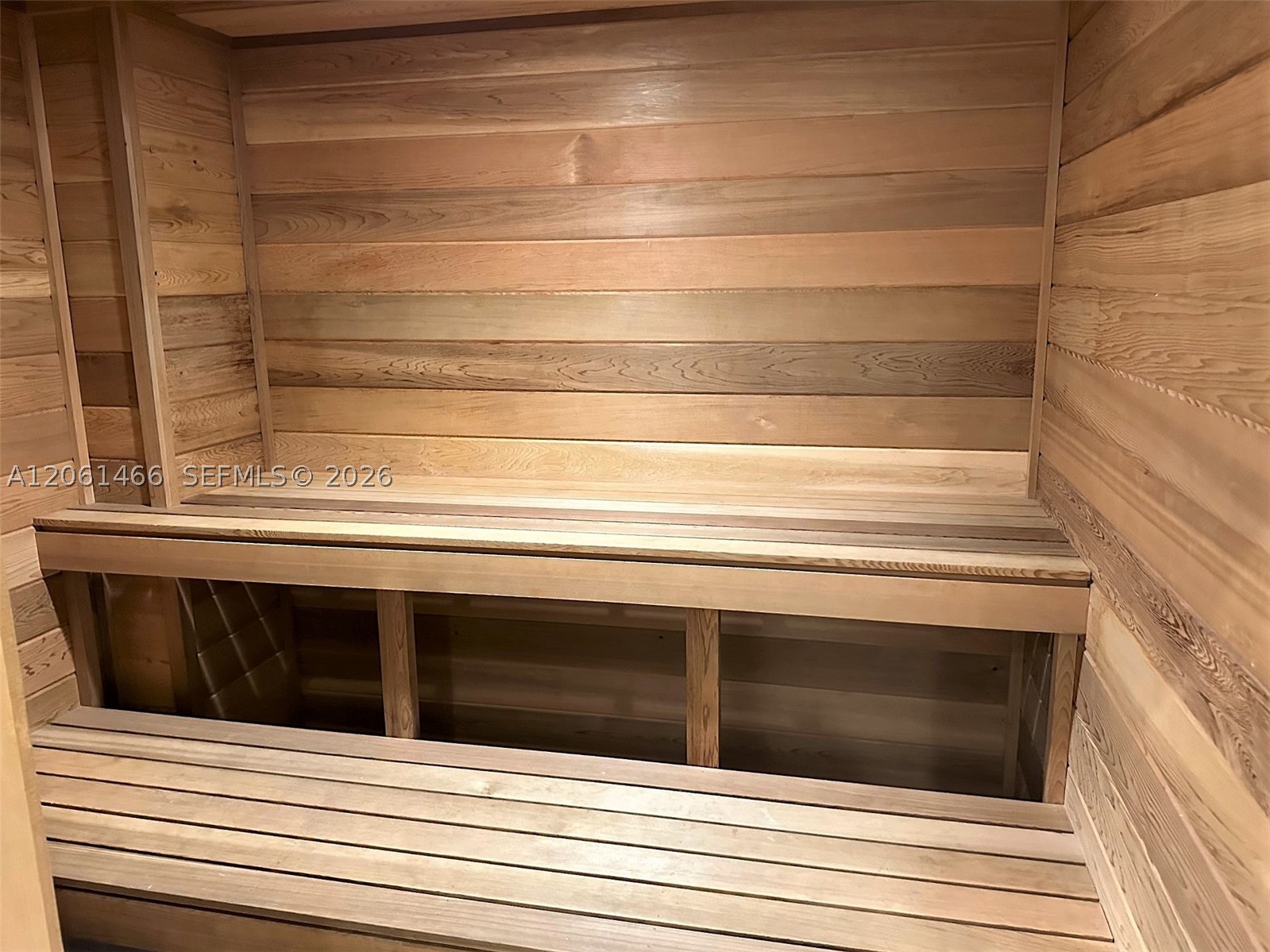 image 2080 Ocean Drive40