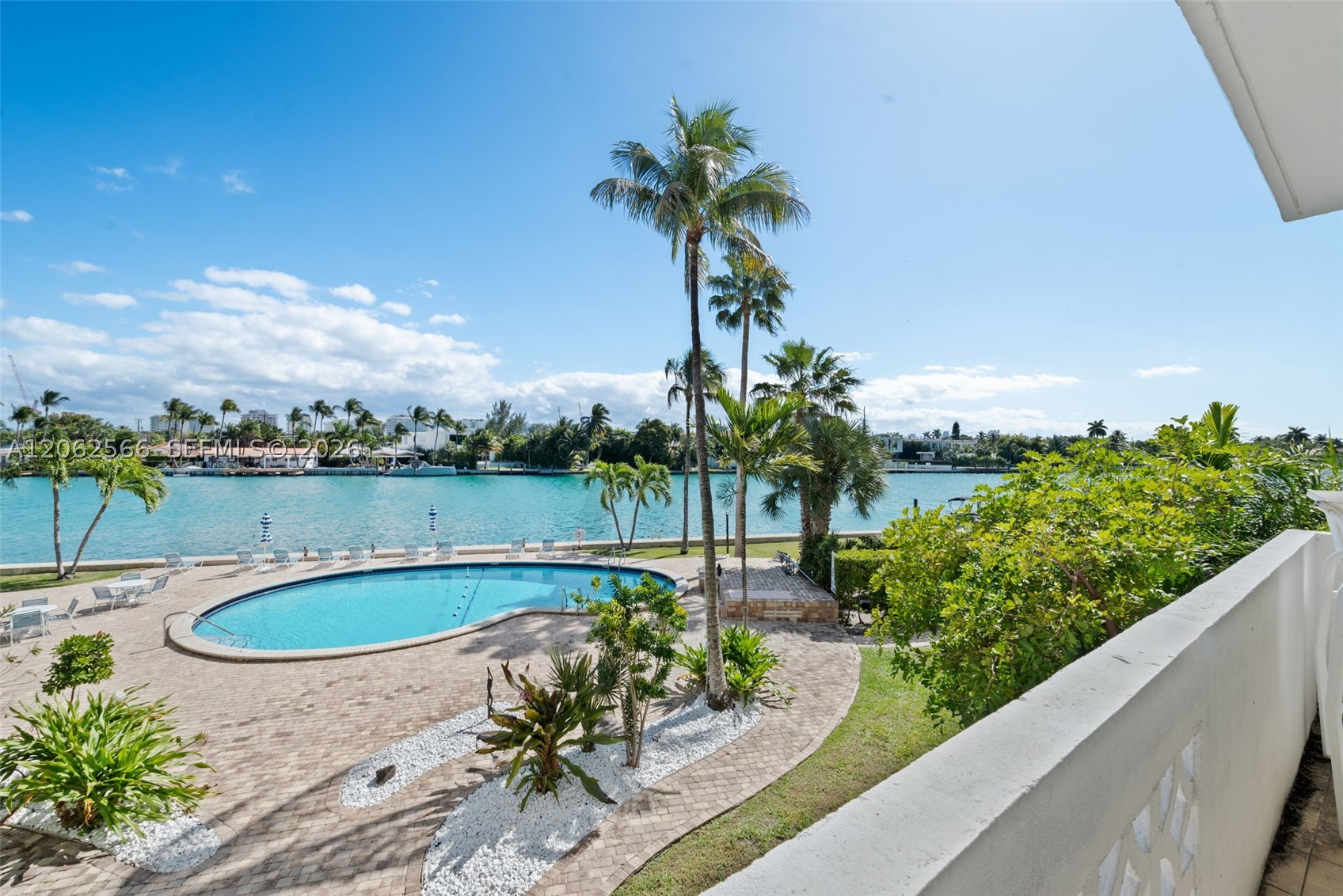 9101 E Bay Hbr Dr #204