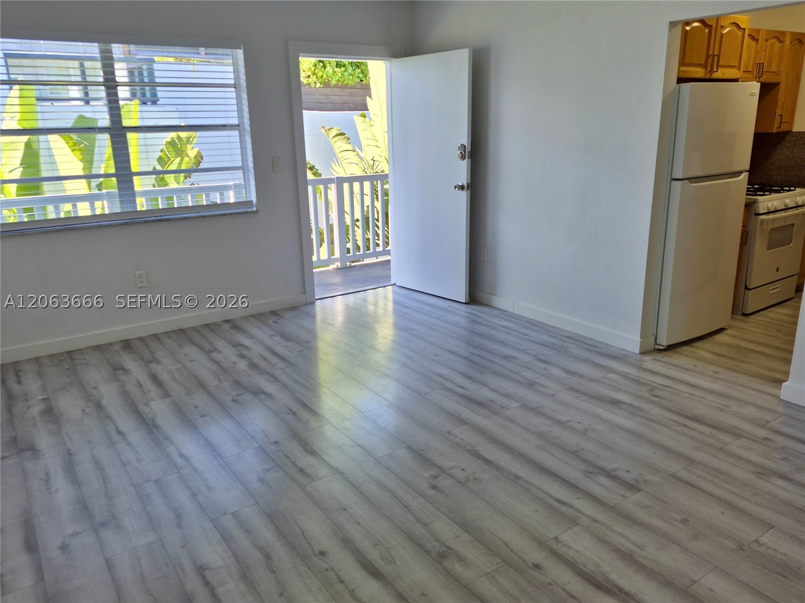 344 Meridian Ave #4B