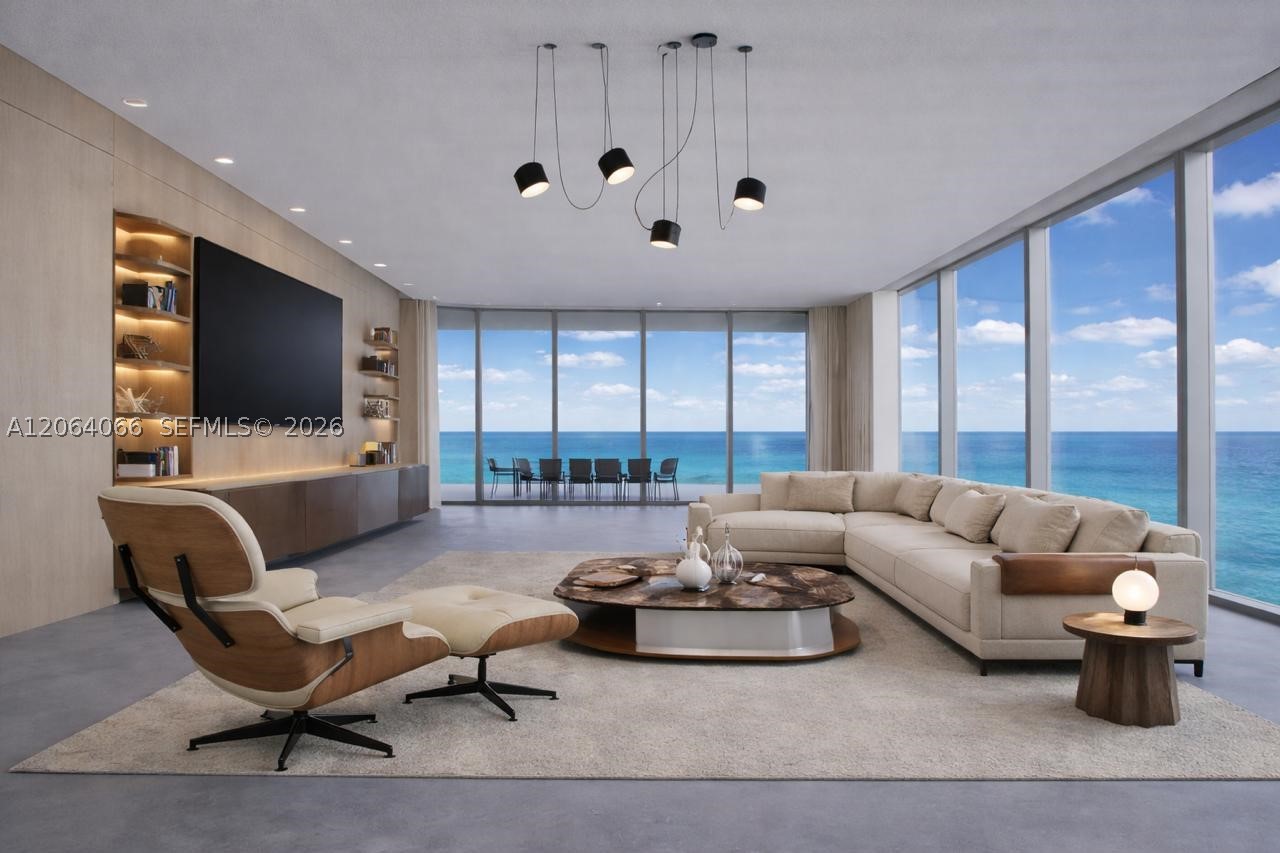 18501 Collins Ave #1804