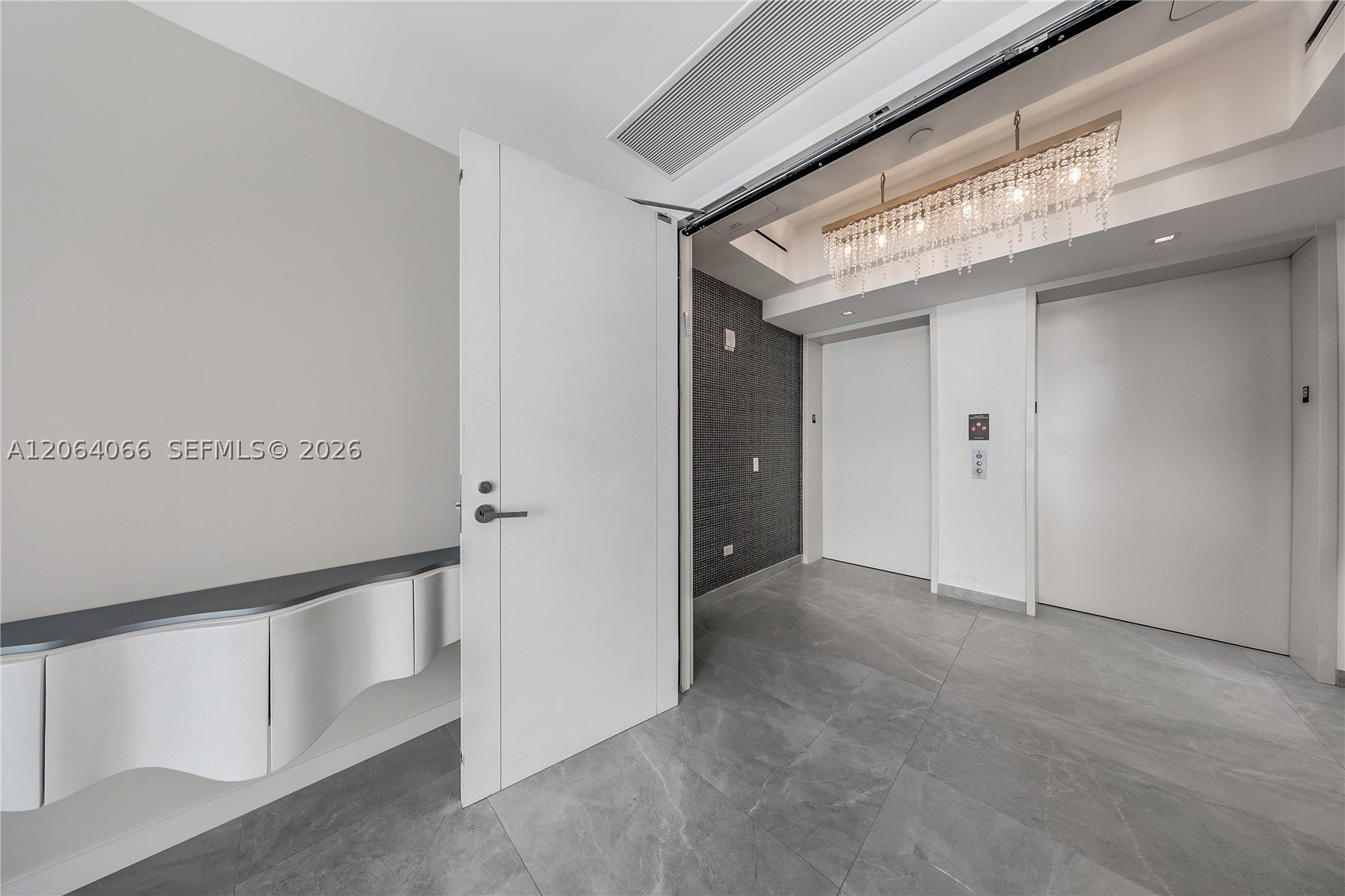 18501 Collins Ave #1804 Sunny Isles Beach, FL 33160