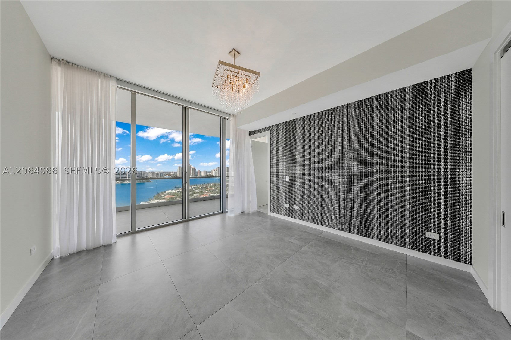 18501 Collins Ave #1804 Sunny Isles Beach, FL 33160