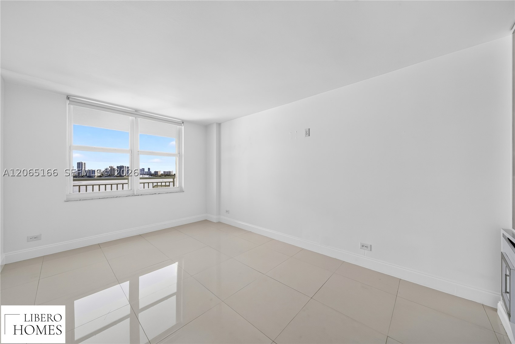 image Winston Towers 50022