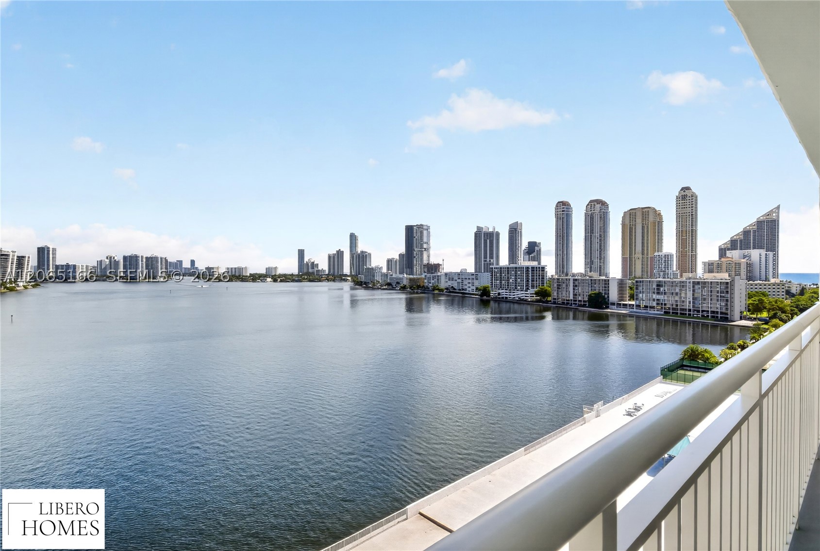 image Winston Towers 50028