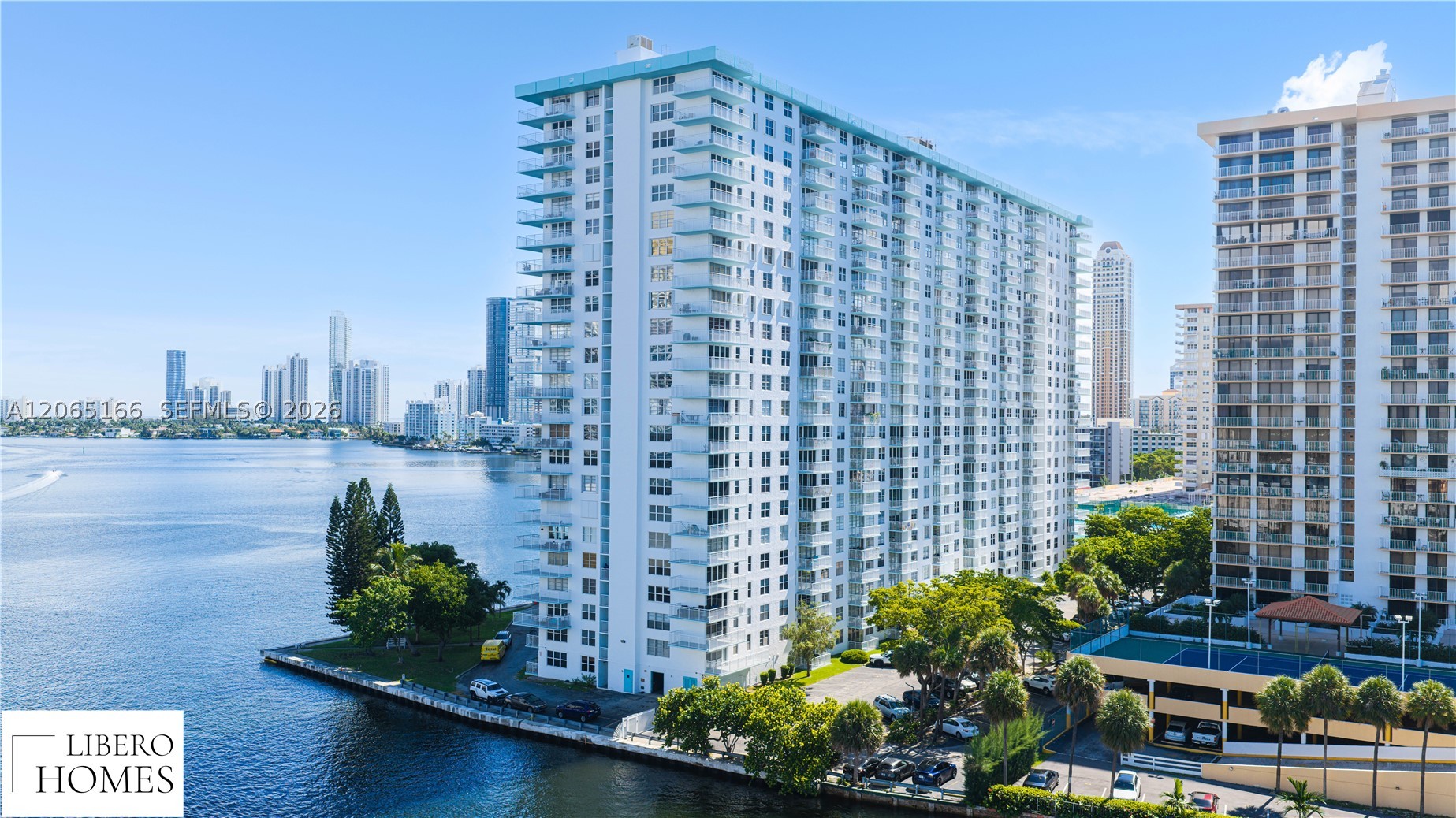 image Winston Towers 5002