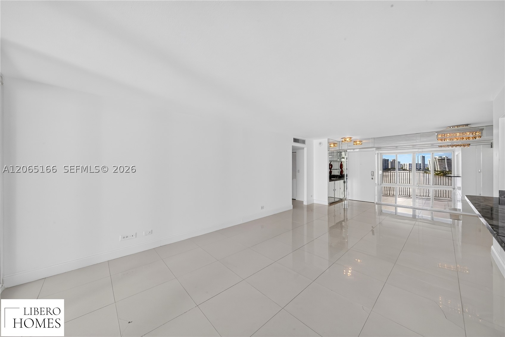 image Winston Towers 5006