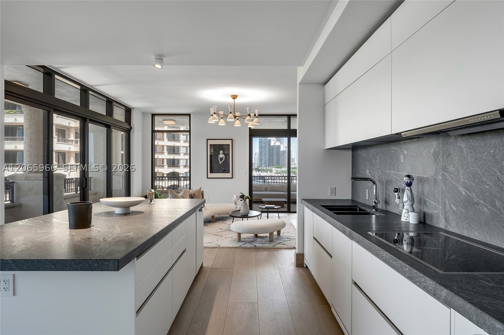 7061 Fisher Is Dr #7061 Miami Beach, FL 33109