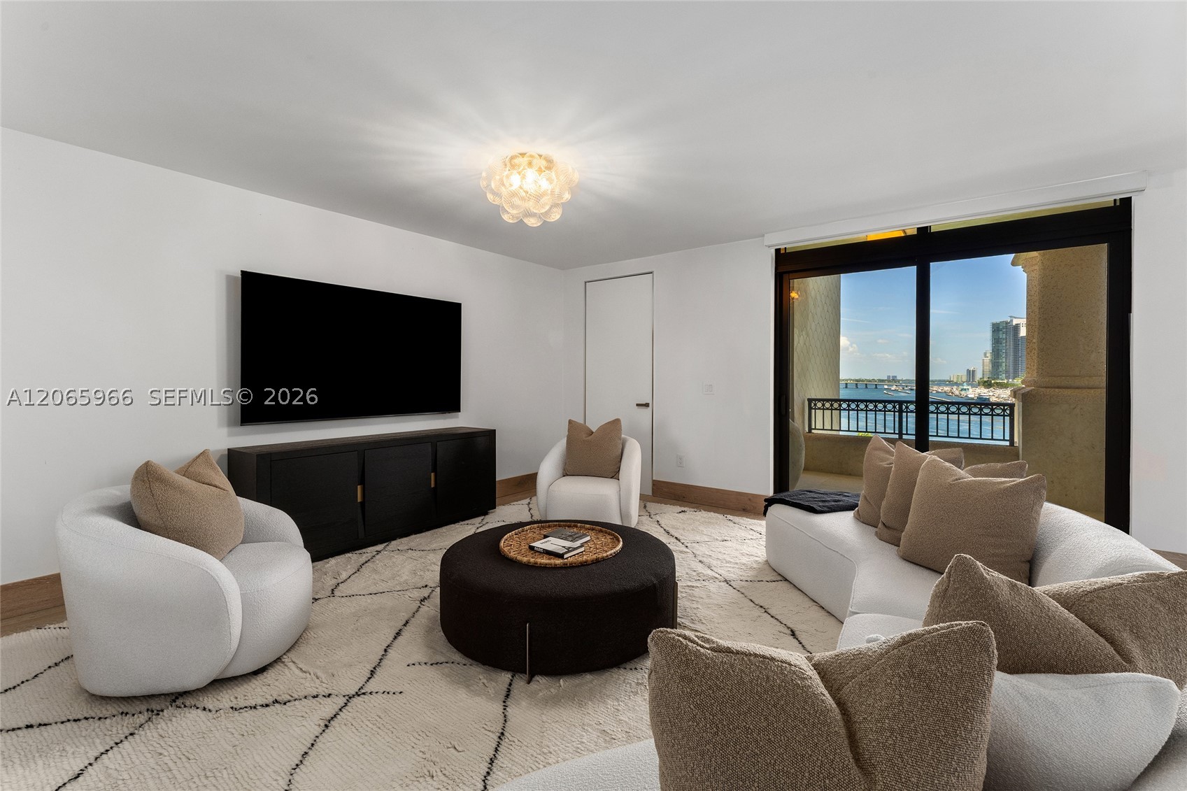 7061 Fisher Is Dr #7061 Miami Beach, FL 33109