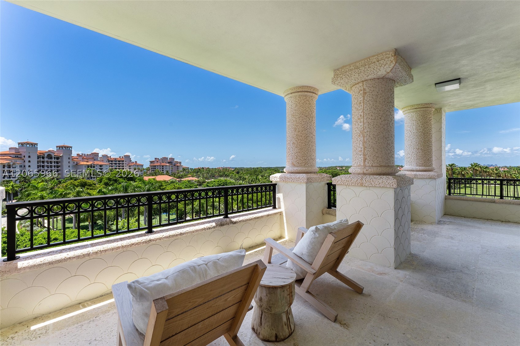 7061 Fisher Is Dr #7061 Miami Beach, FL 33109