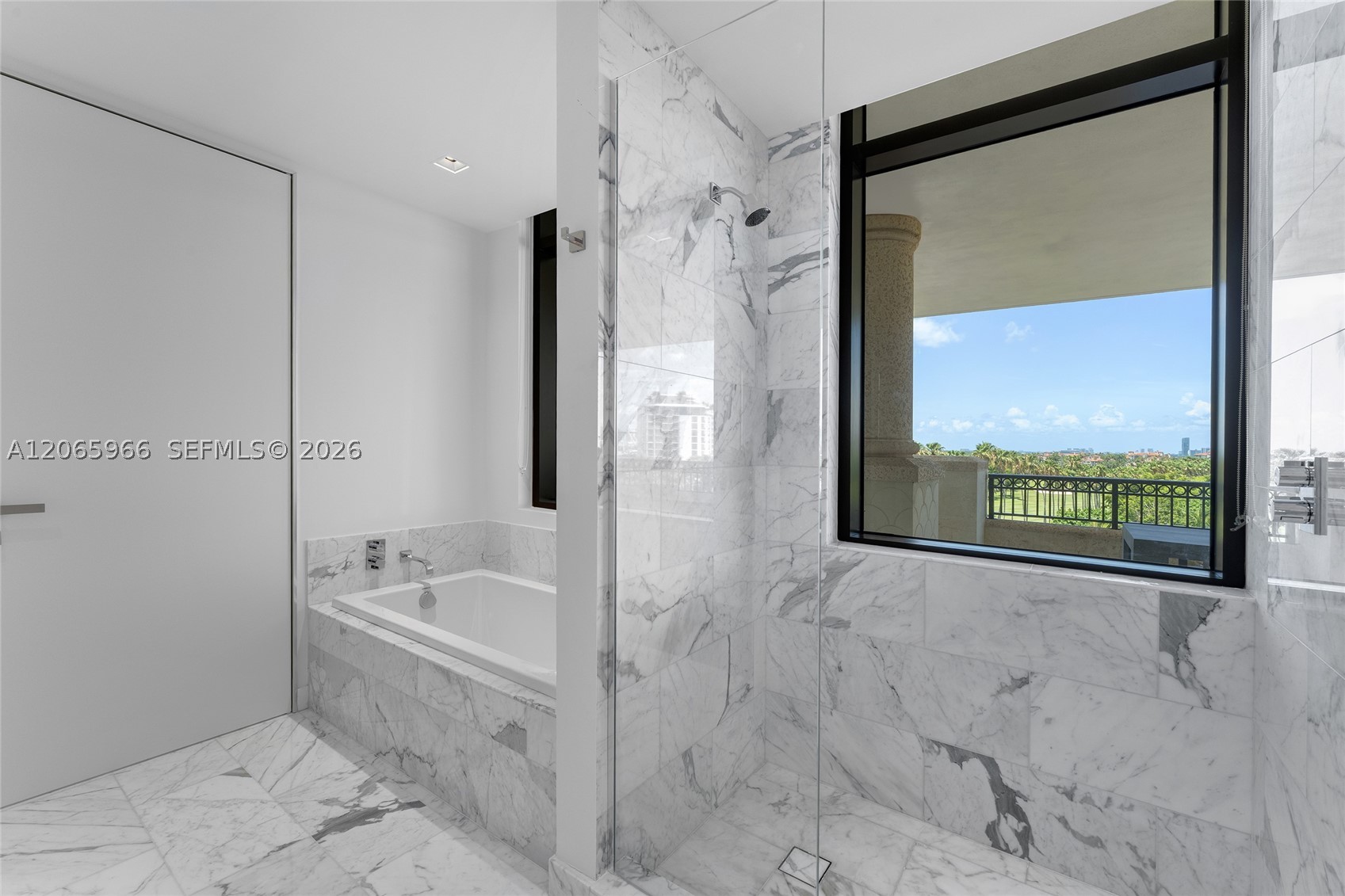 7061 Fisher Is Dr #7061 Miami Beach, FL 33109