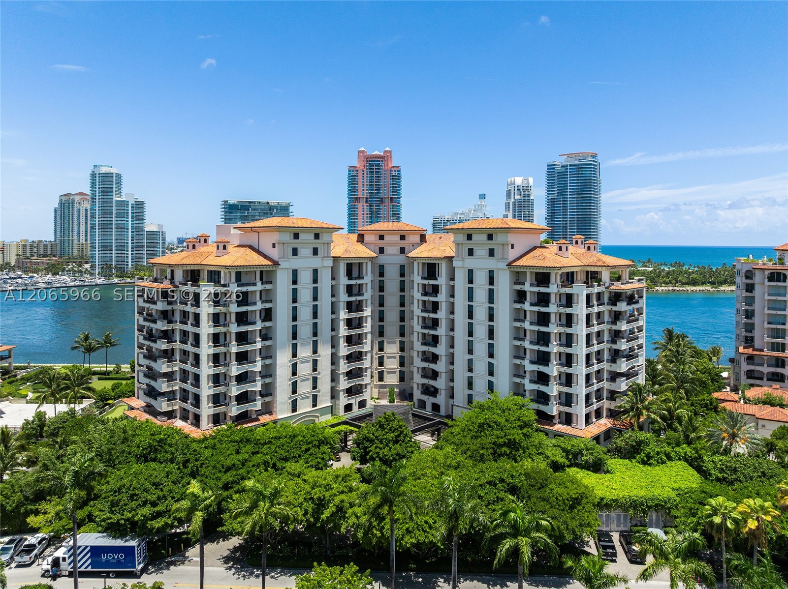 7061 Fisher Is Dr #7061 Miami Beach, FL 33109