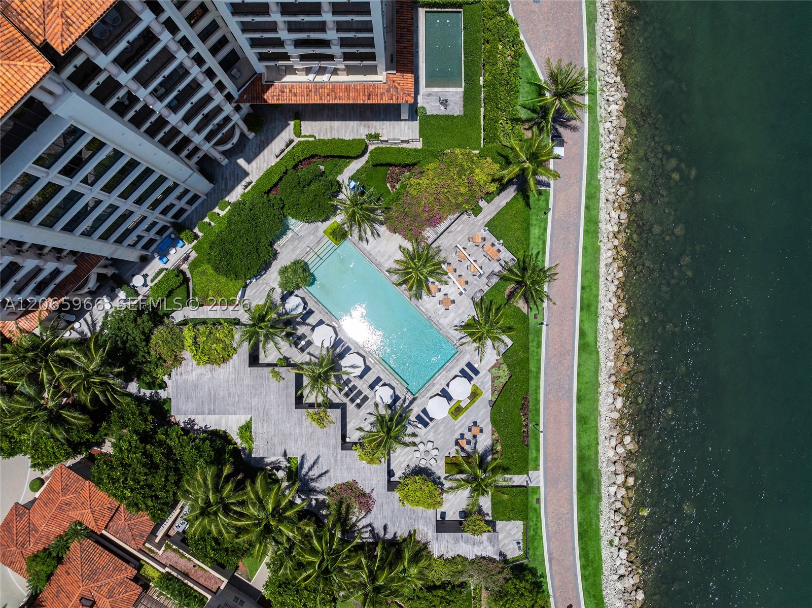 7061 Fisher Is Dr #7061 Miami Beach, FL 33109