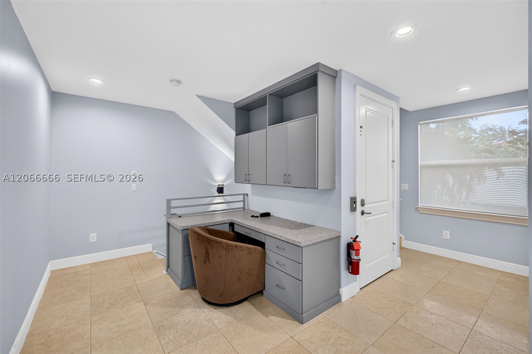 125 NE 16th Ter Fort Lauderdale, FL 33301