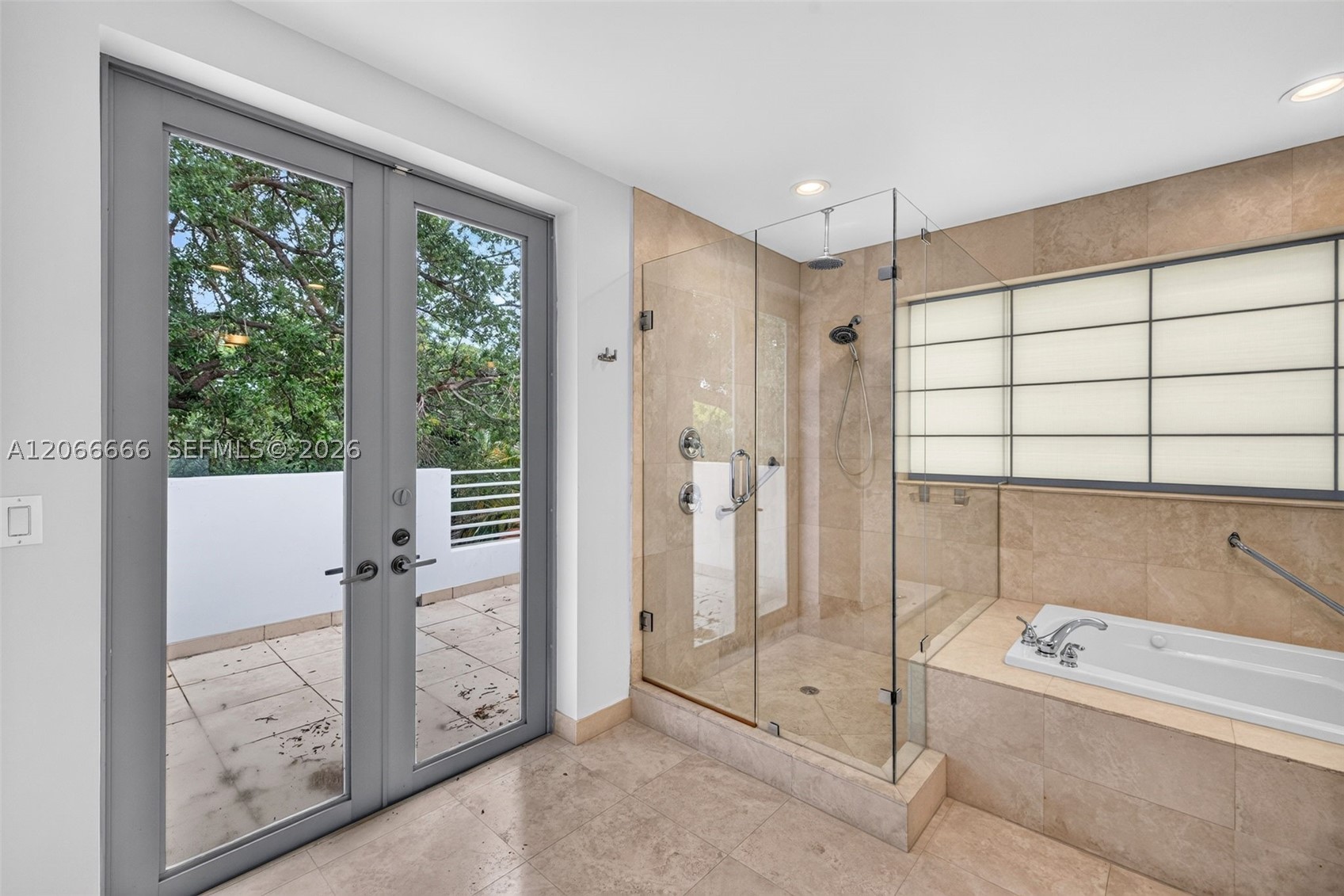 125 NE 16th Ter Fort Lauderdale, FL 33301
