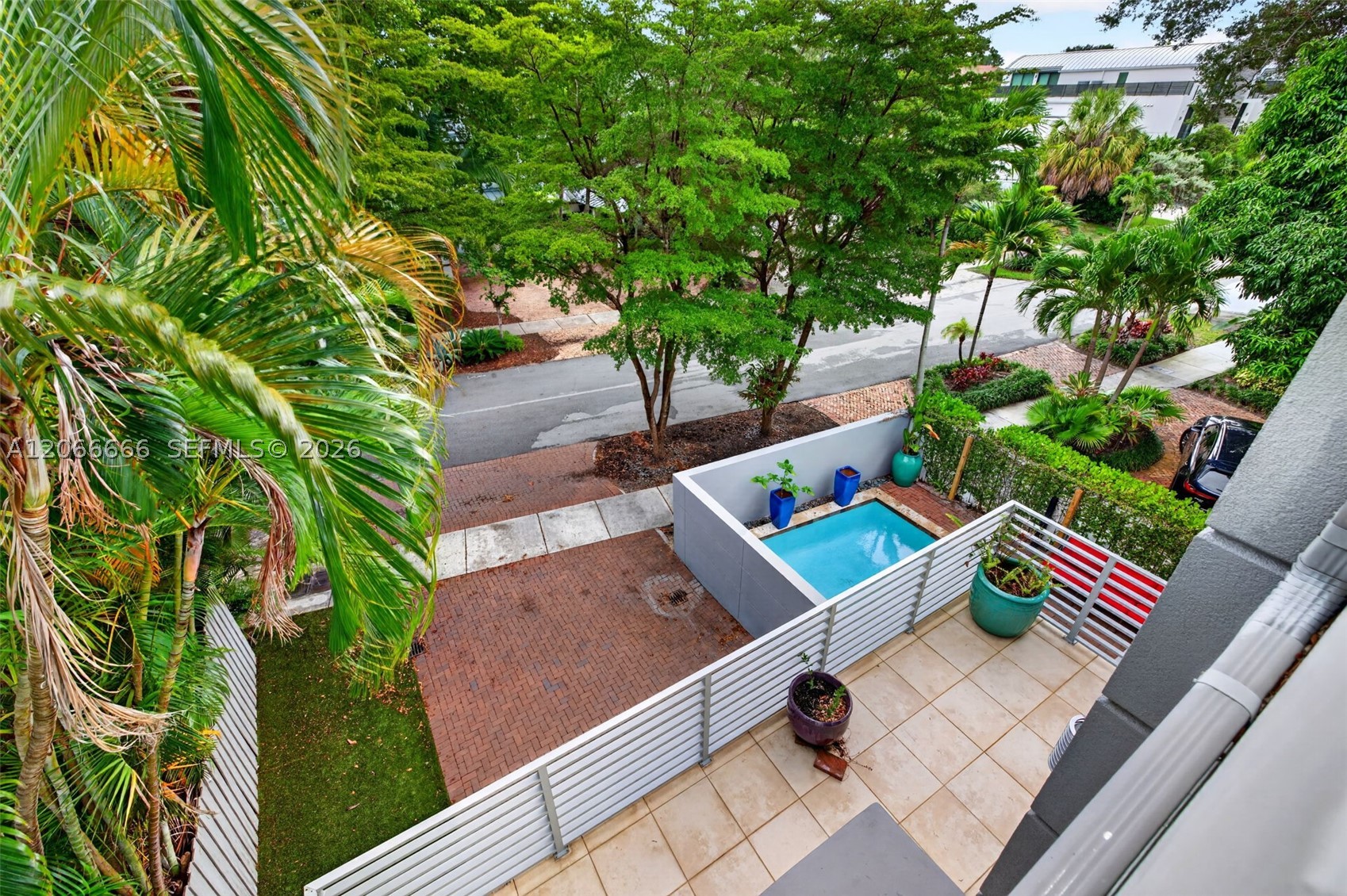 125 NE 16th Ter Fort Lauderdale, FL 33301