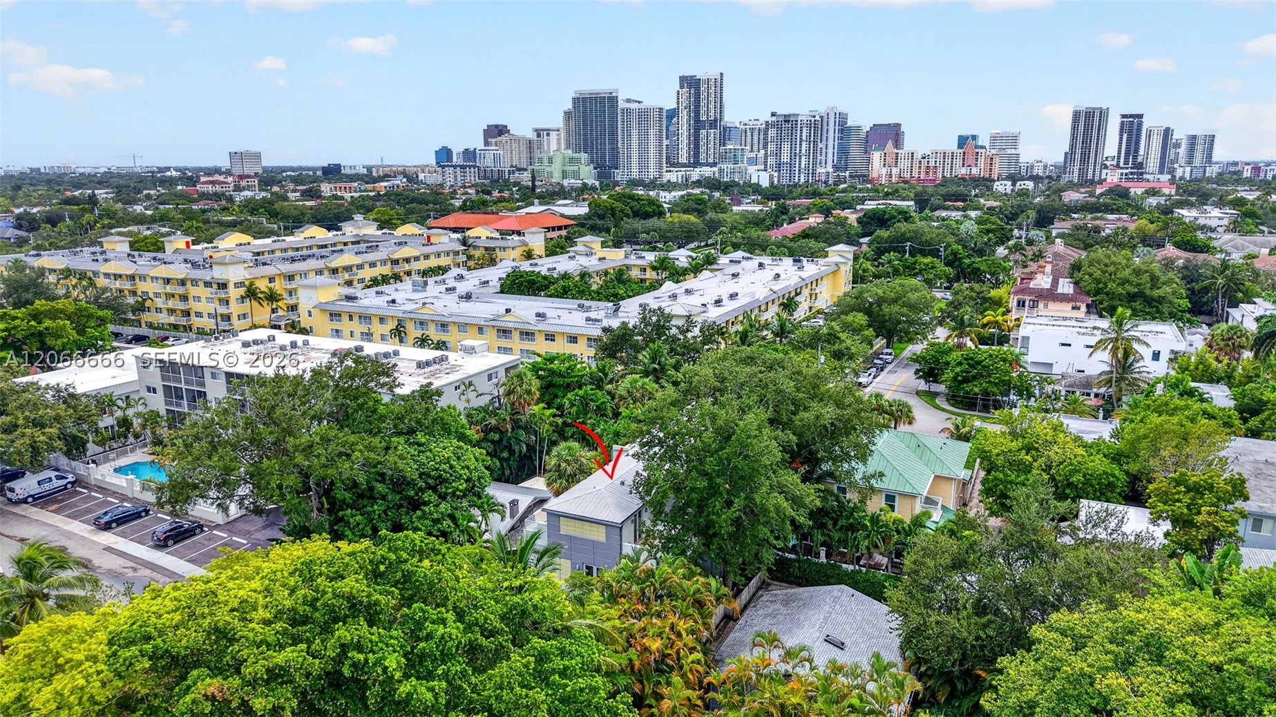 125 NE 16th Ter Fort Lauderdale, FL 33301