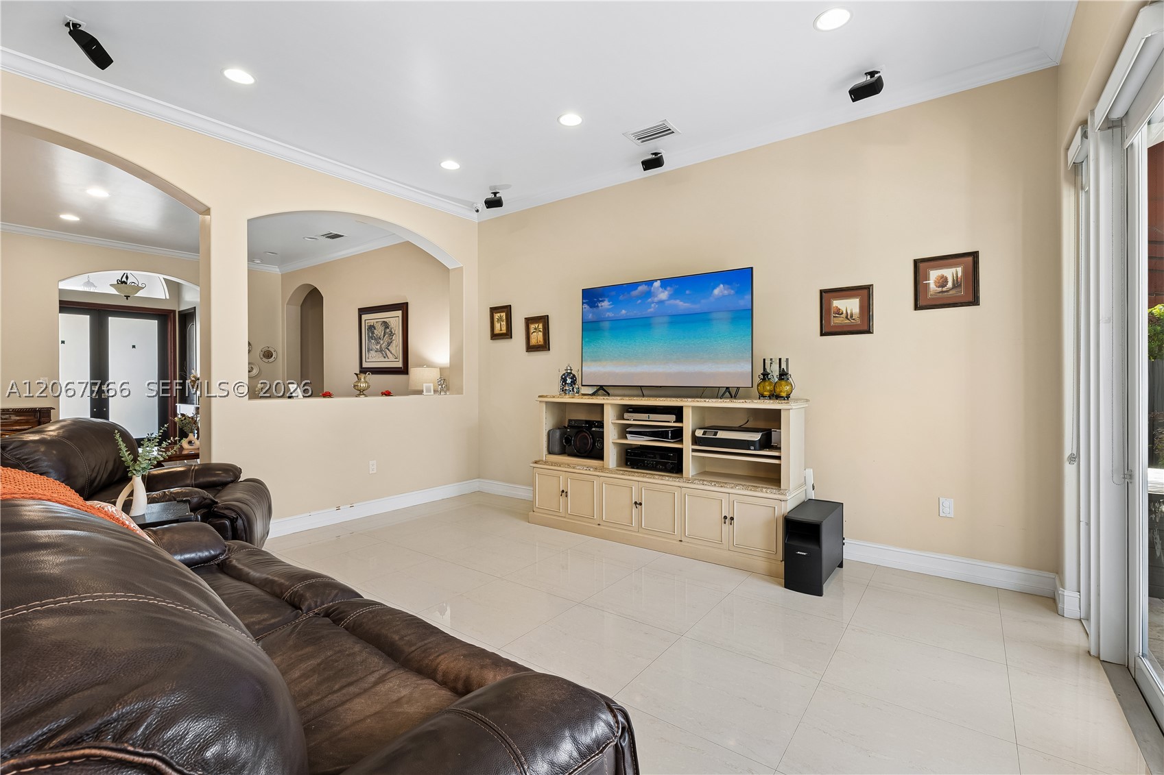 14441 SW 22nd Ter Miami, FL 33175