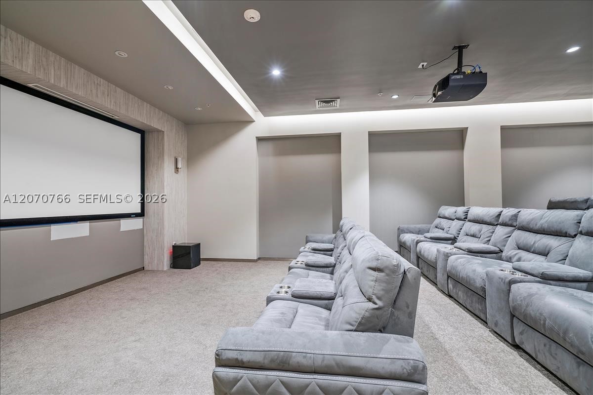 10275 Collins Ave #1132 Bal Harbour, FL 33154