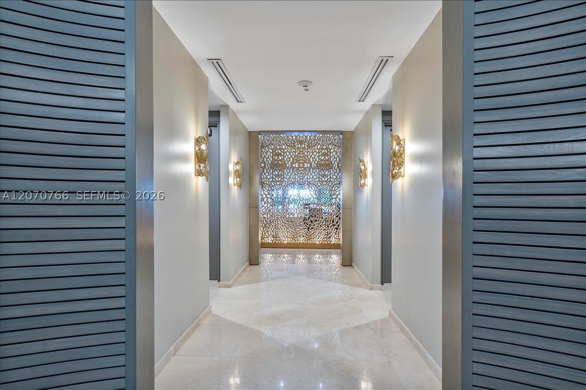 10275 Collins Ave #1132 Bal Harbour, FL 33154