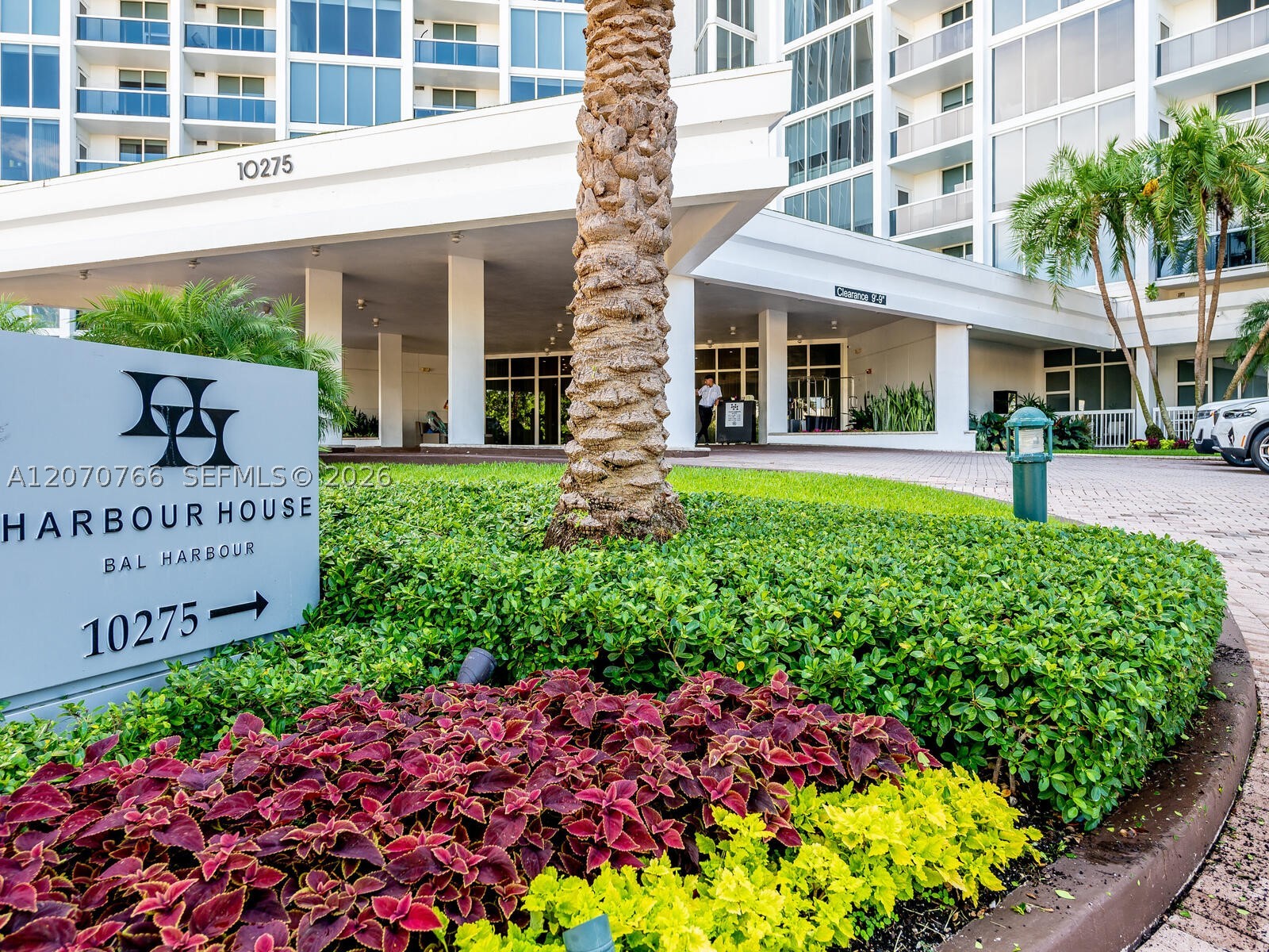 10275 Collins Ave #1132 Bal Harbour, FL 33154