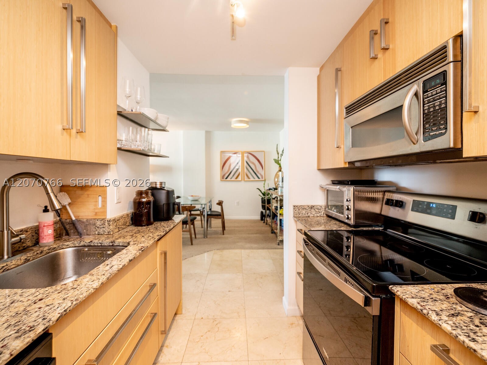 10275 Collins Ave #1132 Bal Harbour, FL 33154