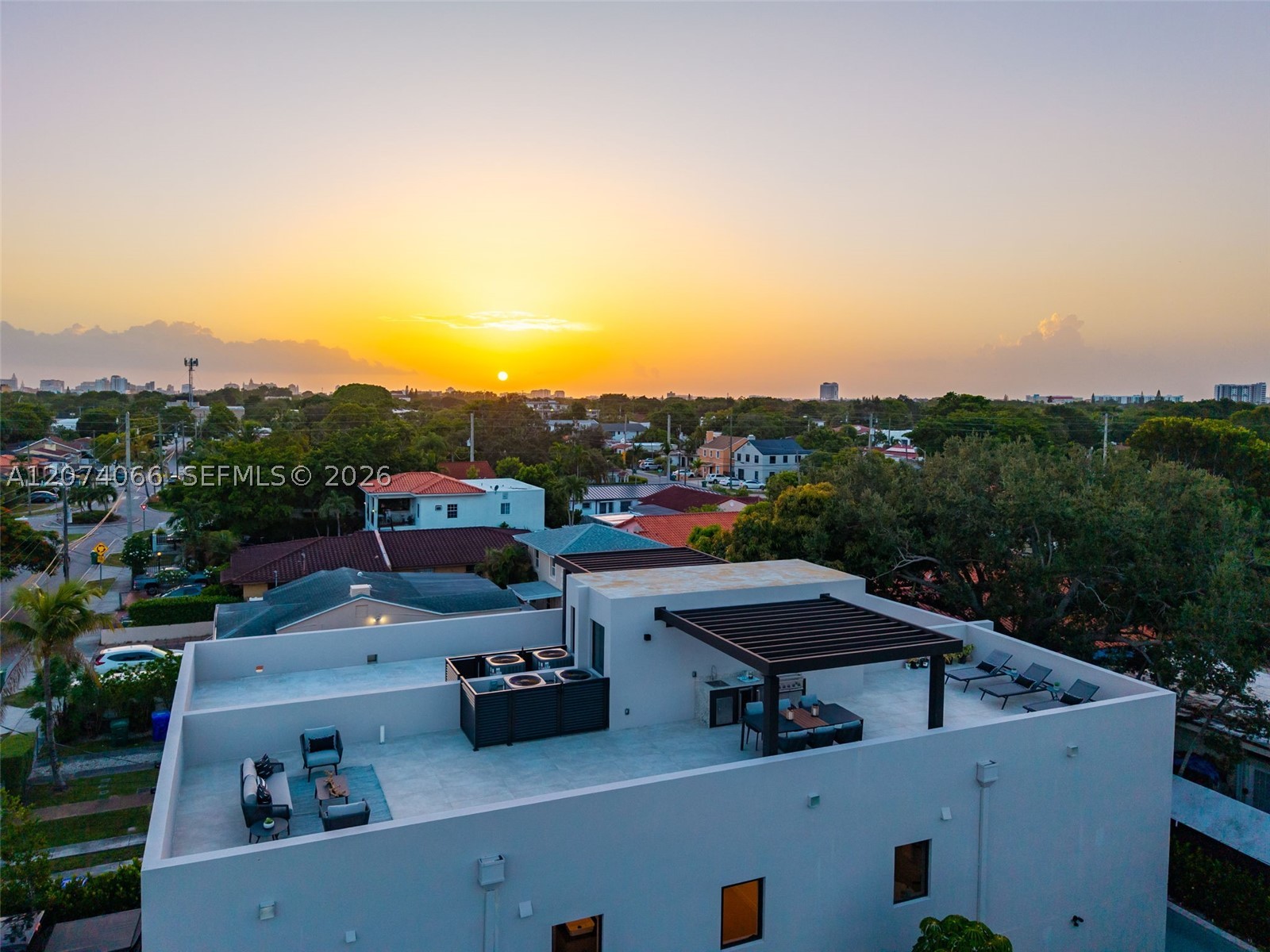 1431 SW 20th St Miami, FL 33145