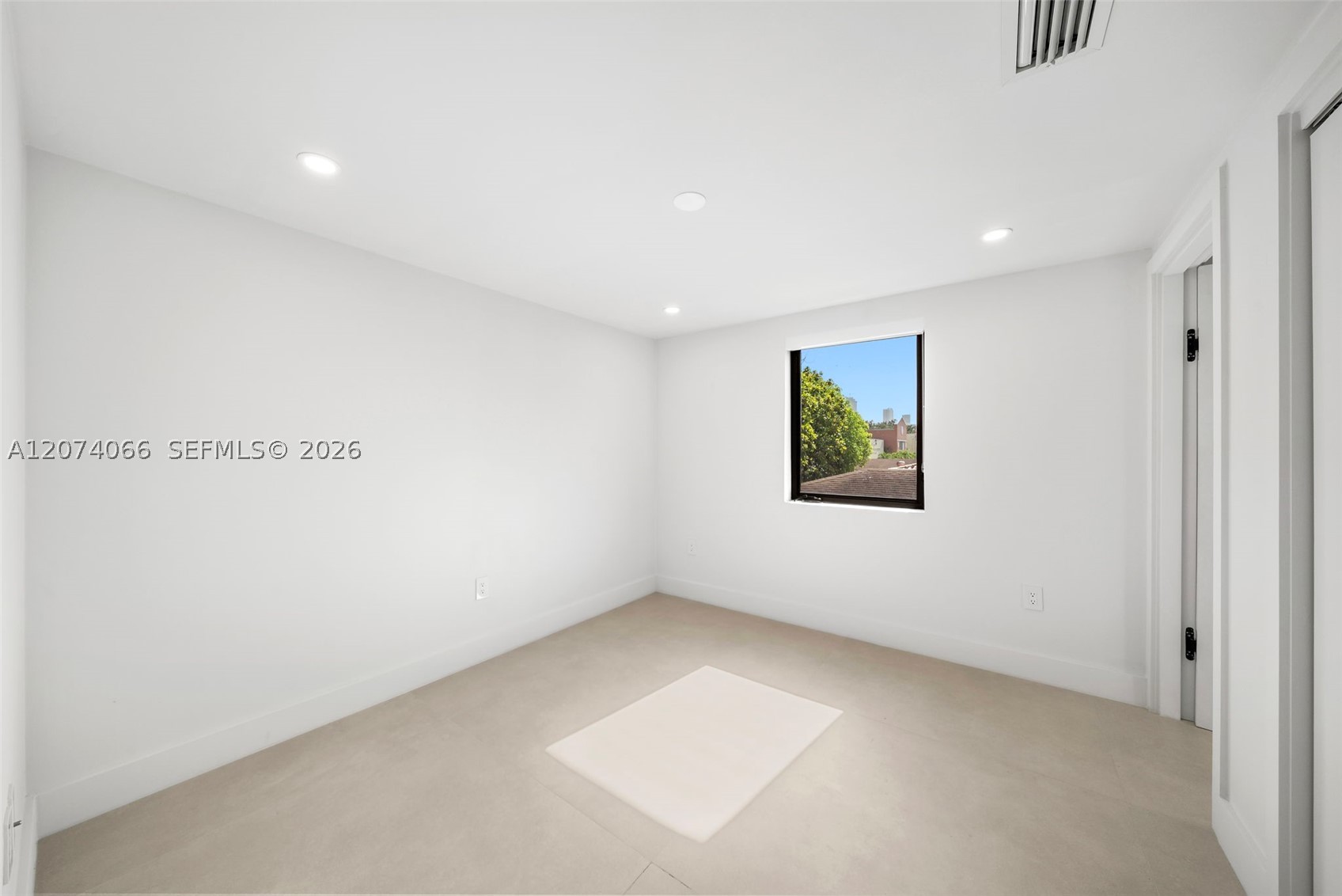 1431 SW 20th St Miami, FL 33145