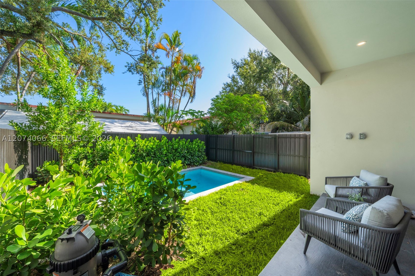 1431 SW 20th St Miami, FL 33145