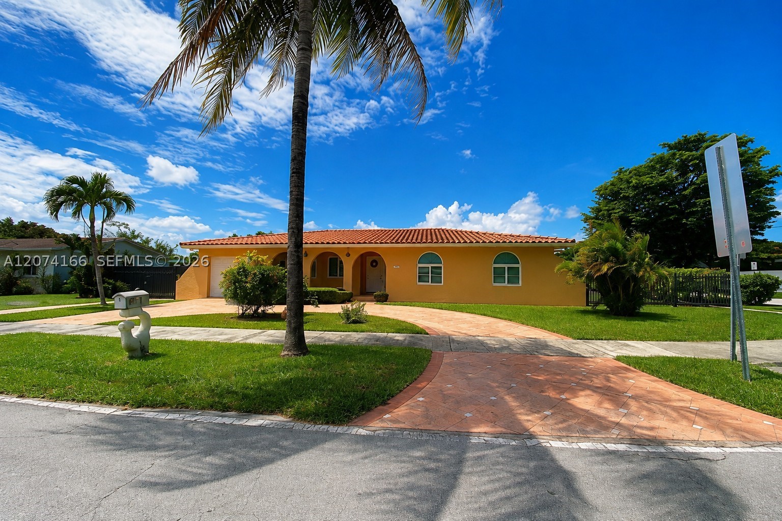 9461 SW 62nd St Miami, FL 33173