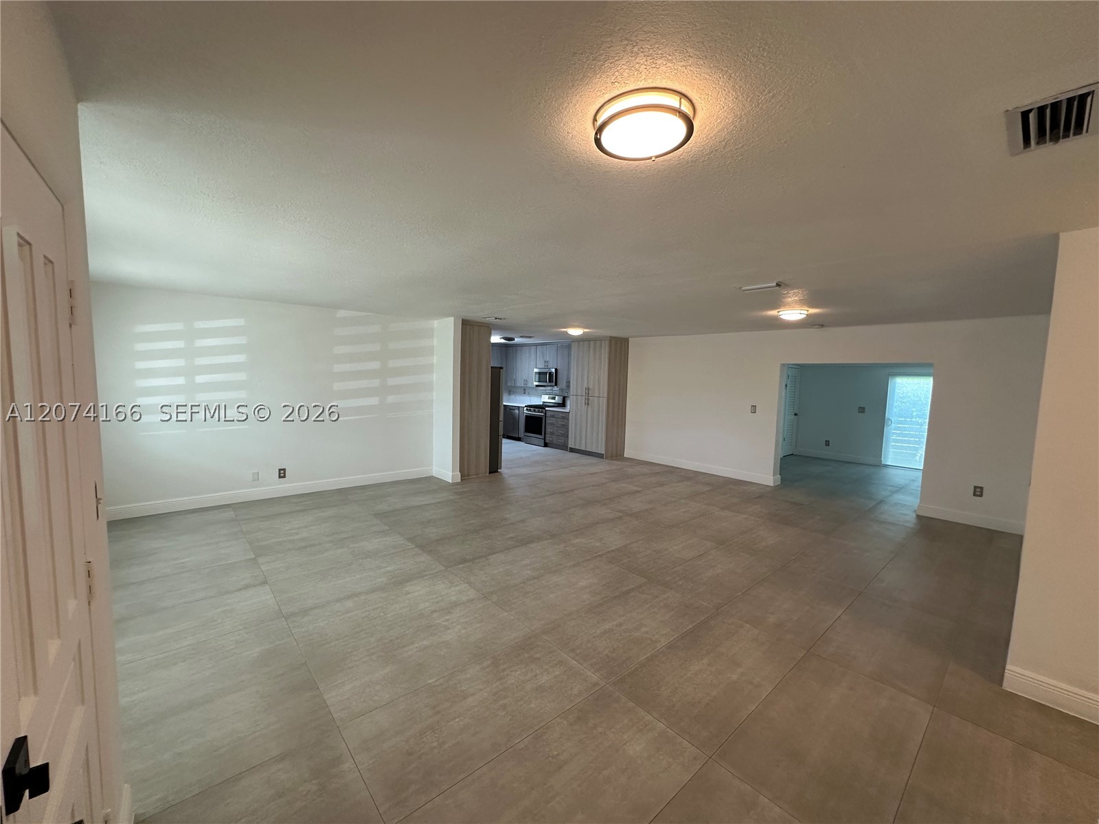 9461 SW 62nd St Miami, FL 33173