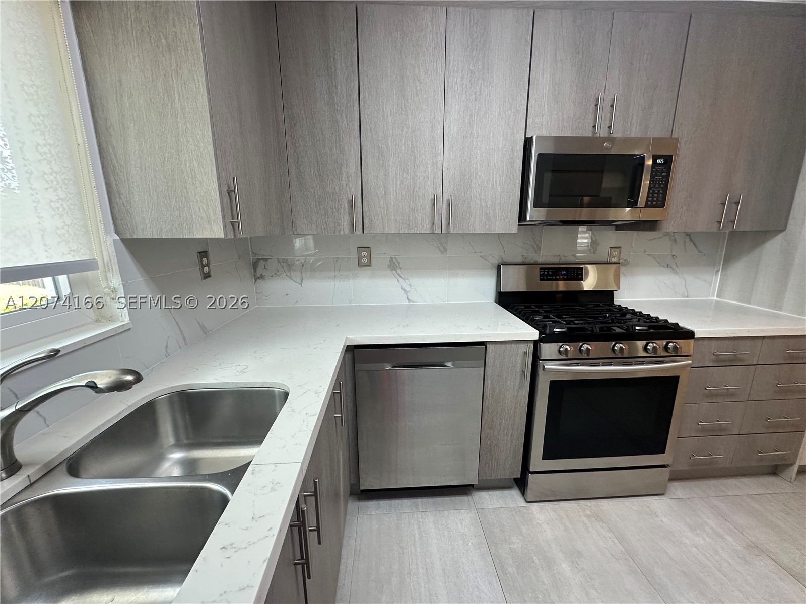 9461 SW 62nd St Miami, FL 33173