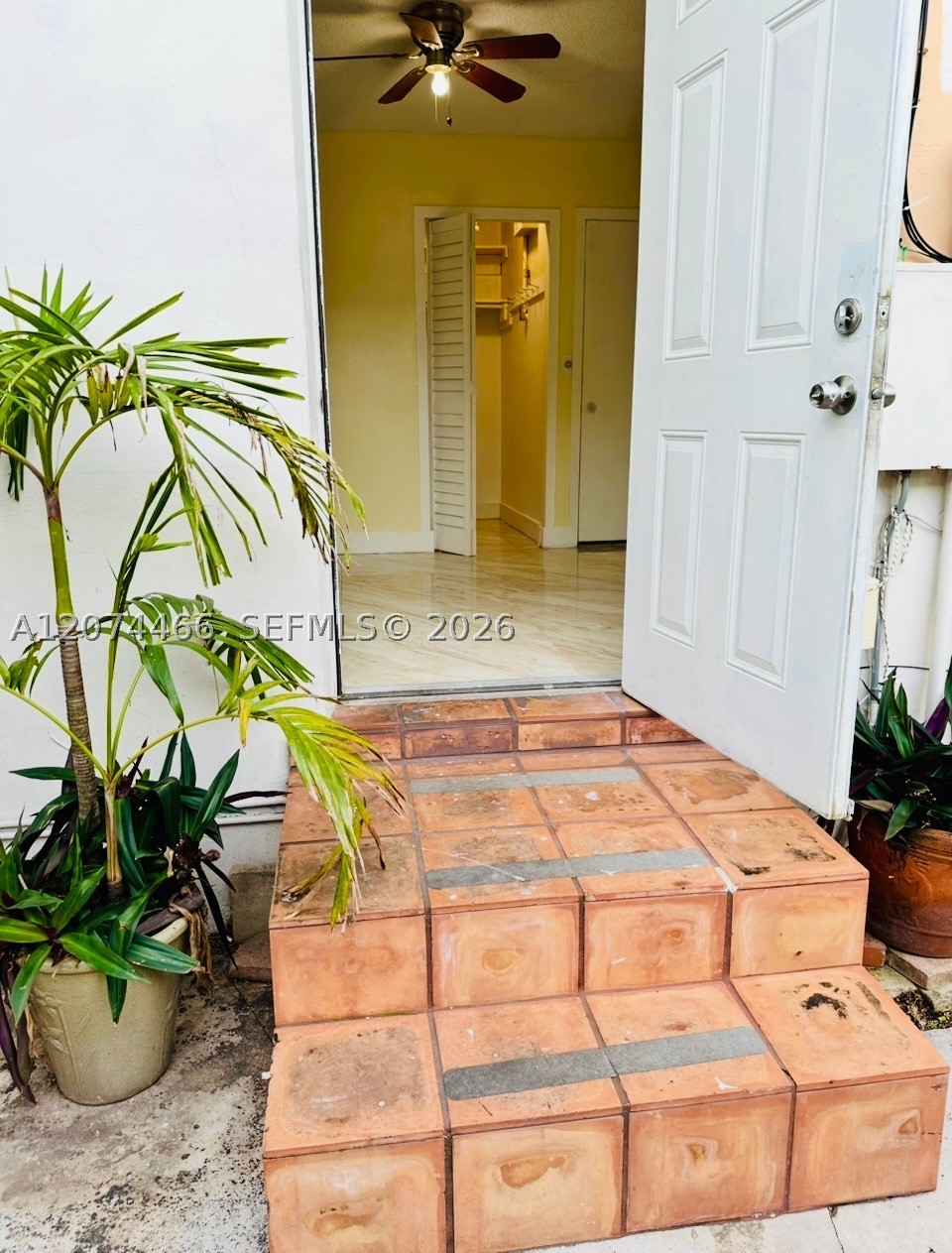 3351 NW 20th St Miami, FL 33142