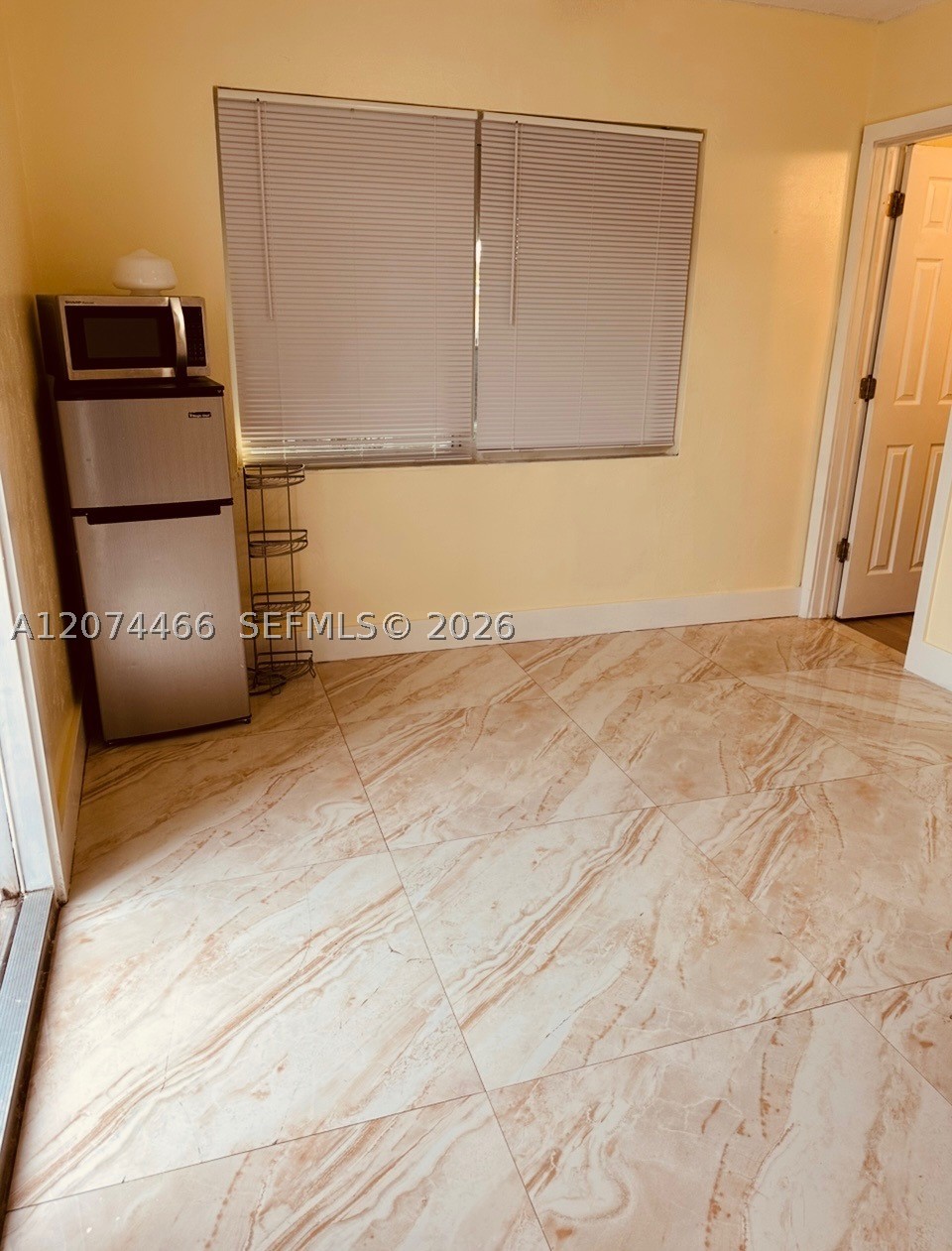 3351 NW 20th St Miami, FL 33142