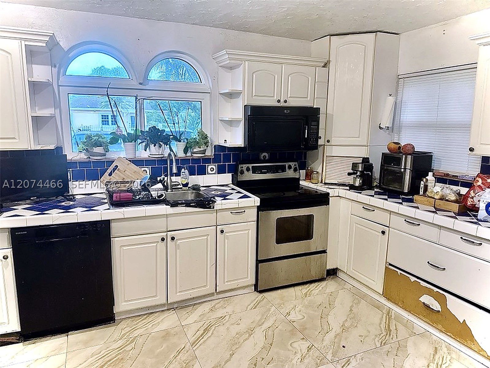 3351 NW 20th St Miami, FL 33142