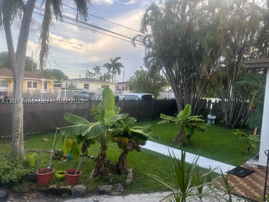 3351 NW 20th St Miami, FL 33142