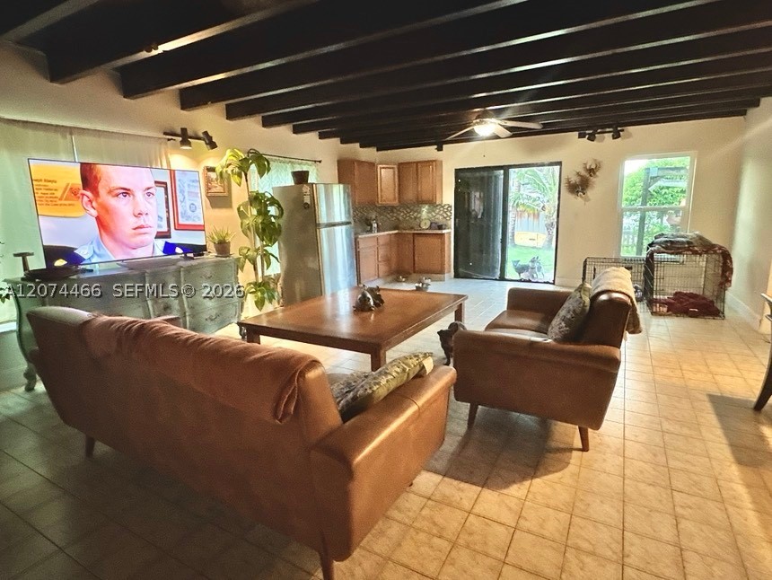 3351 NW 20th St Miami, FL 33142