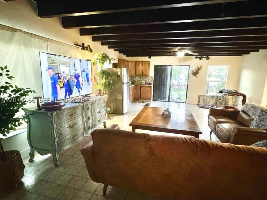 3351 NW 20th St Miami, FL 33142