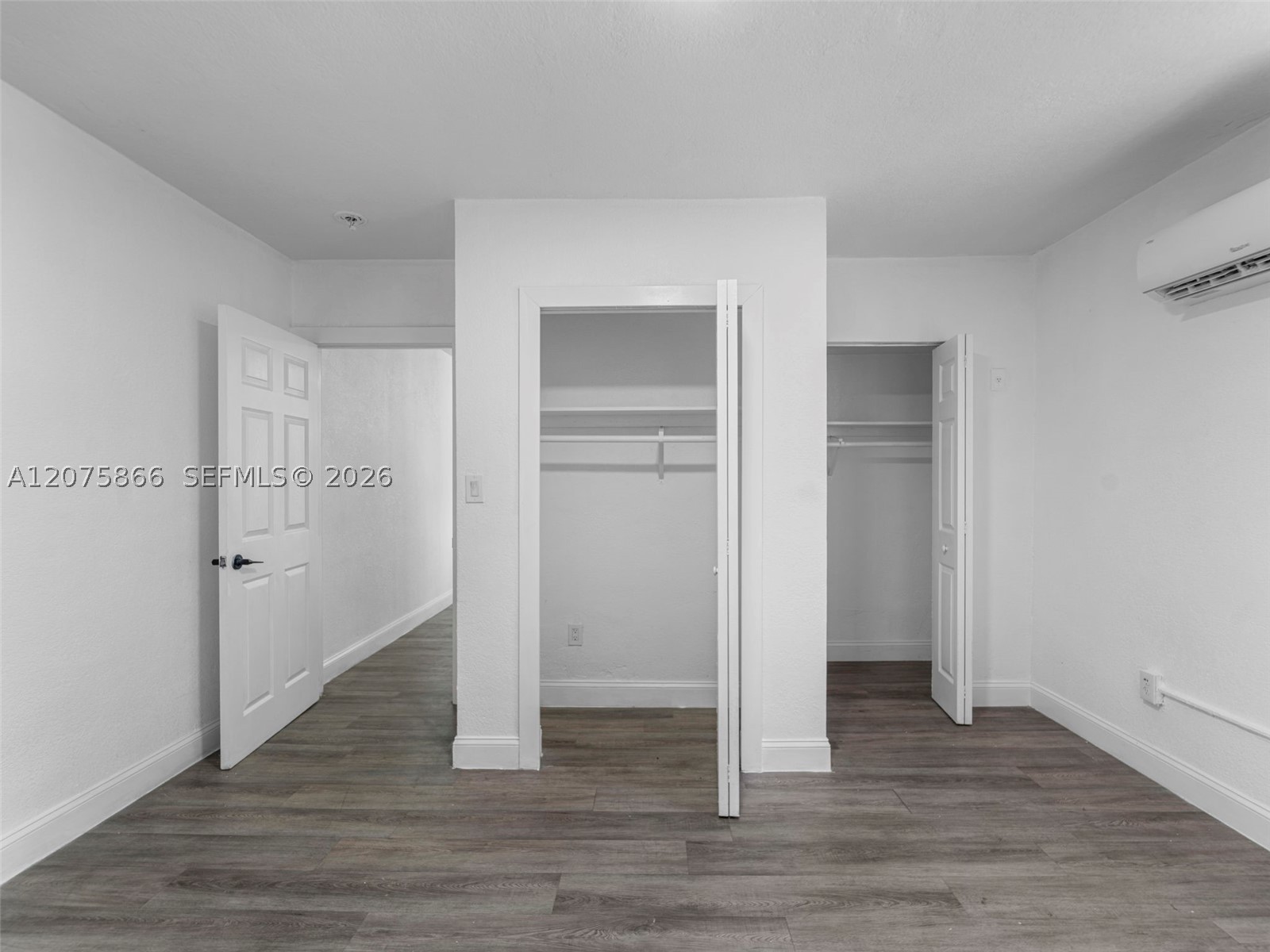 500 SW 8th Ave Miami, FL 33130