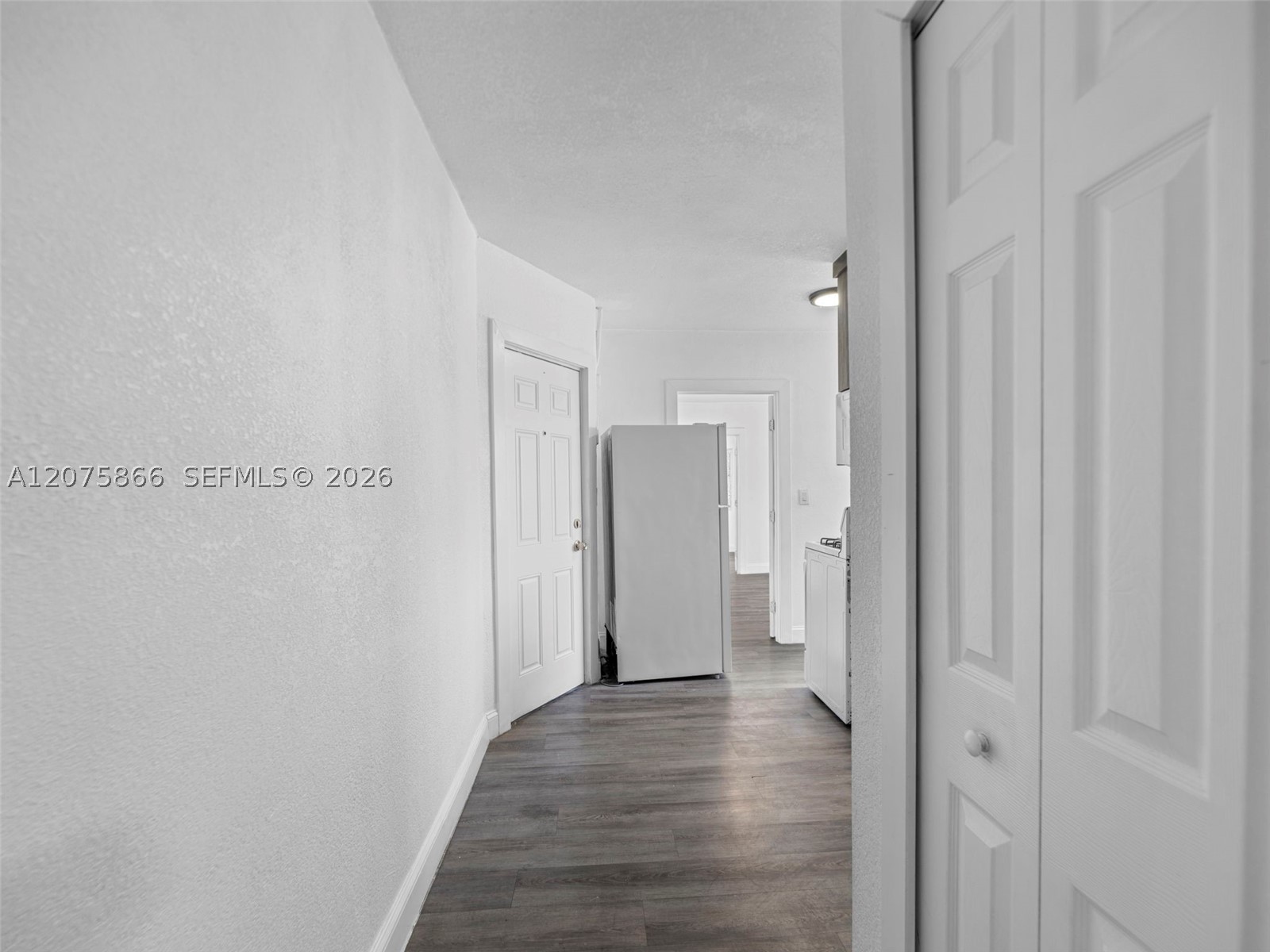 500 SW 8th Ave Miami, FL 33130