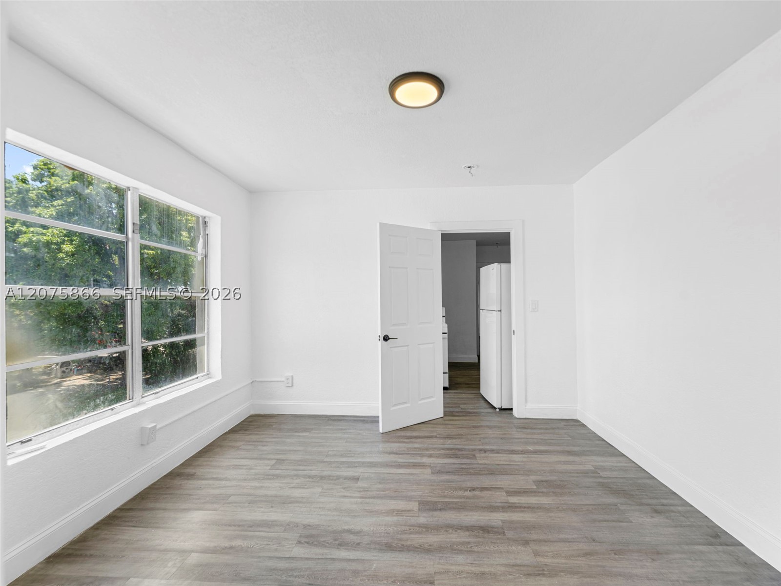 500 SW 8th Ave Miami, FL 33130