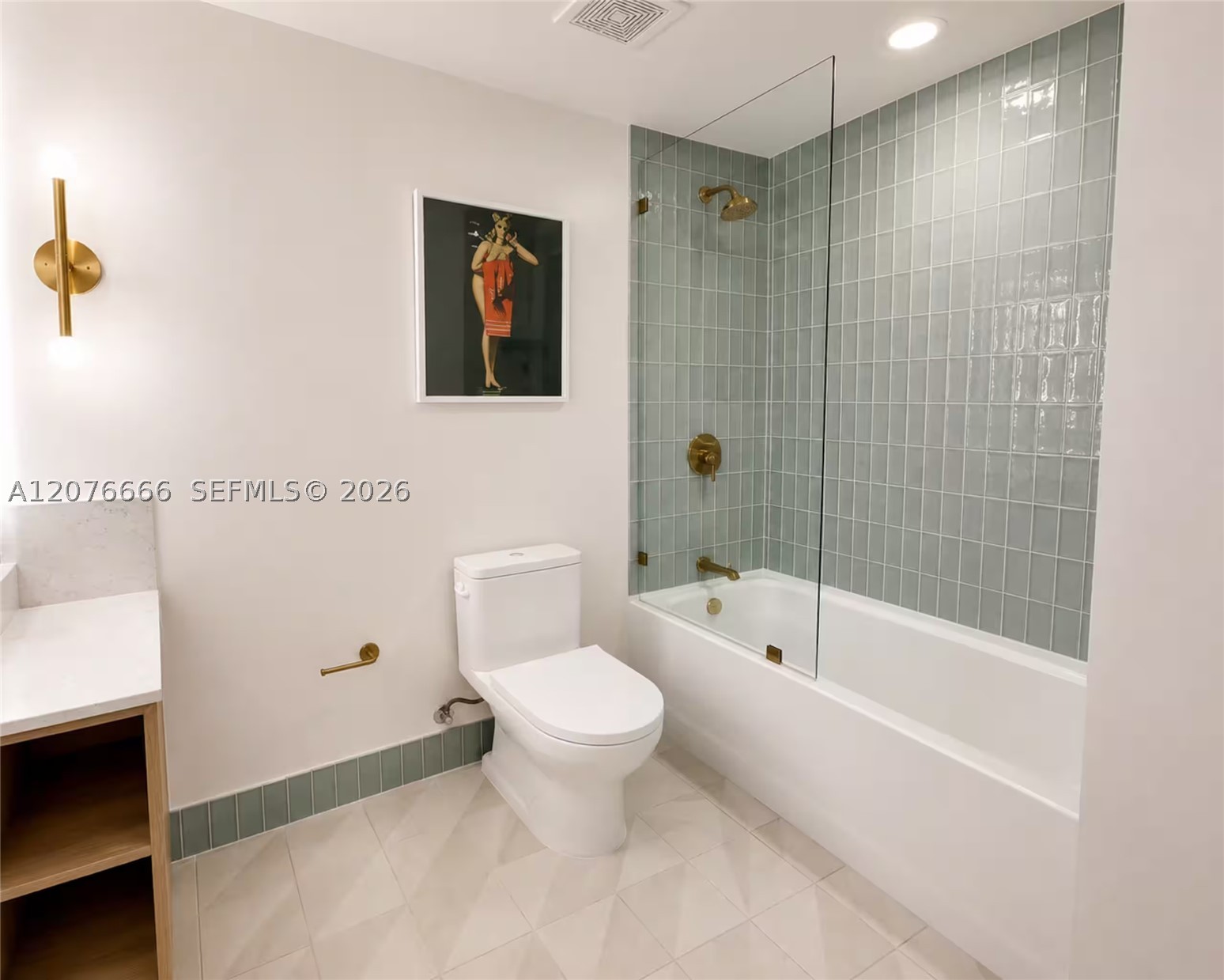 159 NE 6th St #3504 Miami, FL 33132