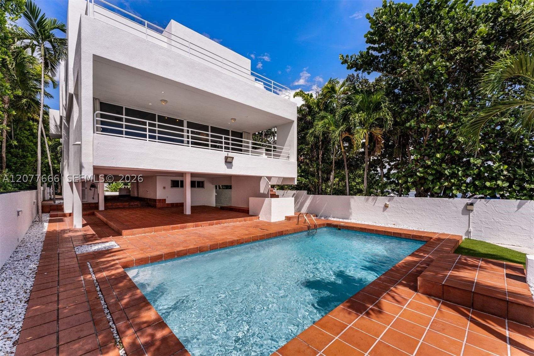 3499 N Prospect Dr Miami, FL 33133